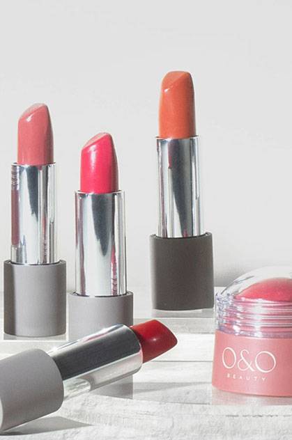 HYDRATING Serum Lipstick